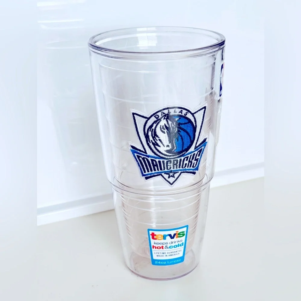 TERVIS 24 oz. Dallas Mavericks Basketball Sports Insulated Cup Drinkware 2011